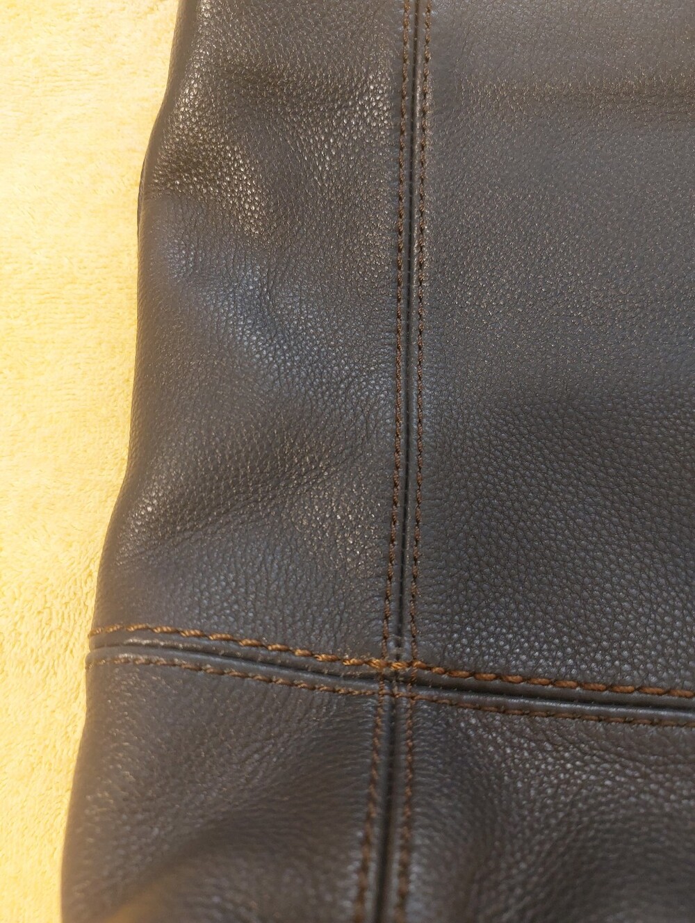 The Sak De Young Hobo Navy Blue - Picture 4 of 10